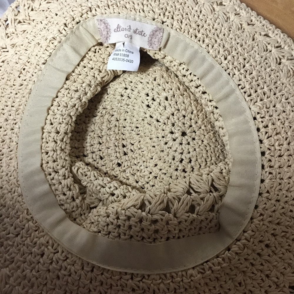 Altar’d State Women’s Woven Straw Hat - Picture 5 of 5